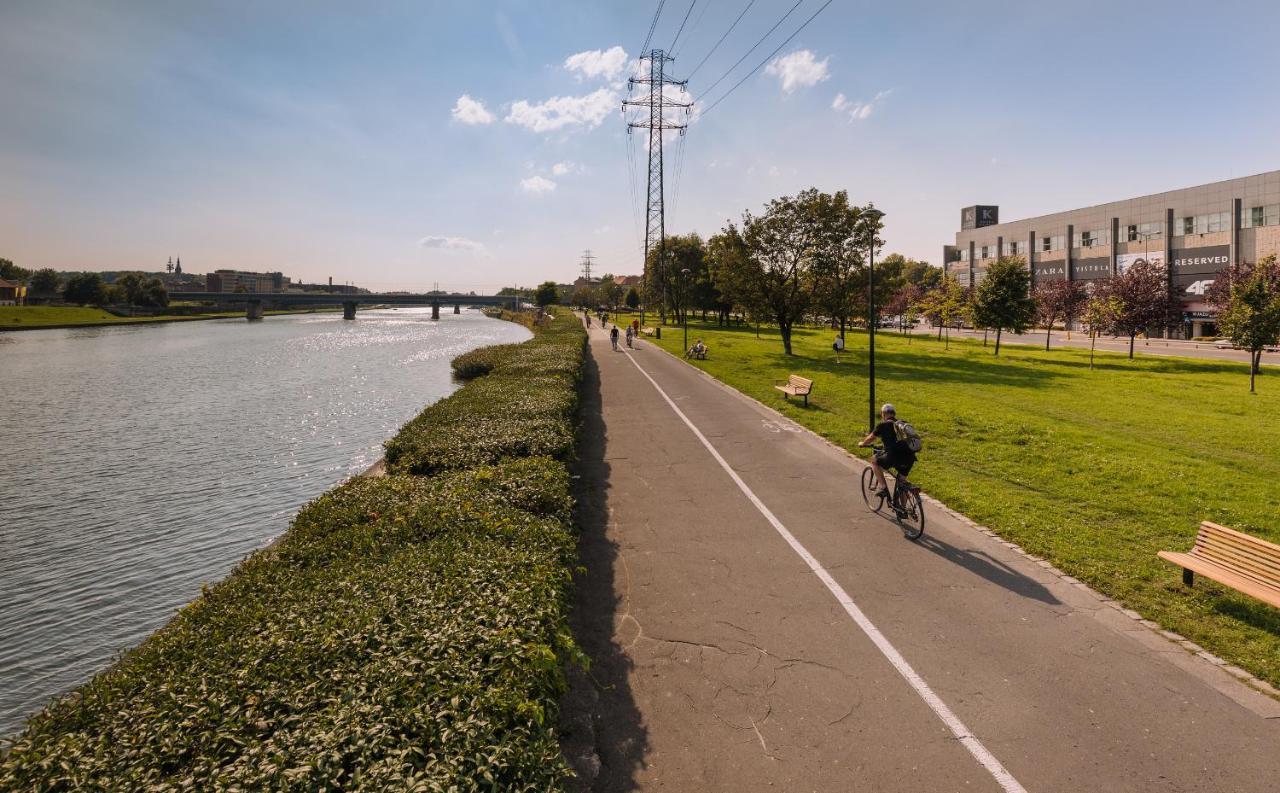 Apartmentprestige - Boulevard Krasków Eksteriør bilde